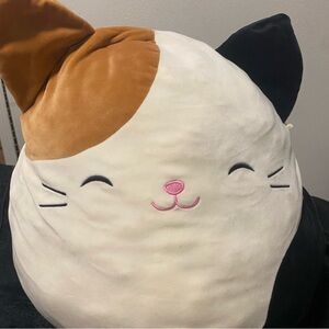 32” cat jumbo squishmellow xl